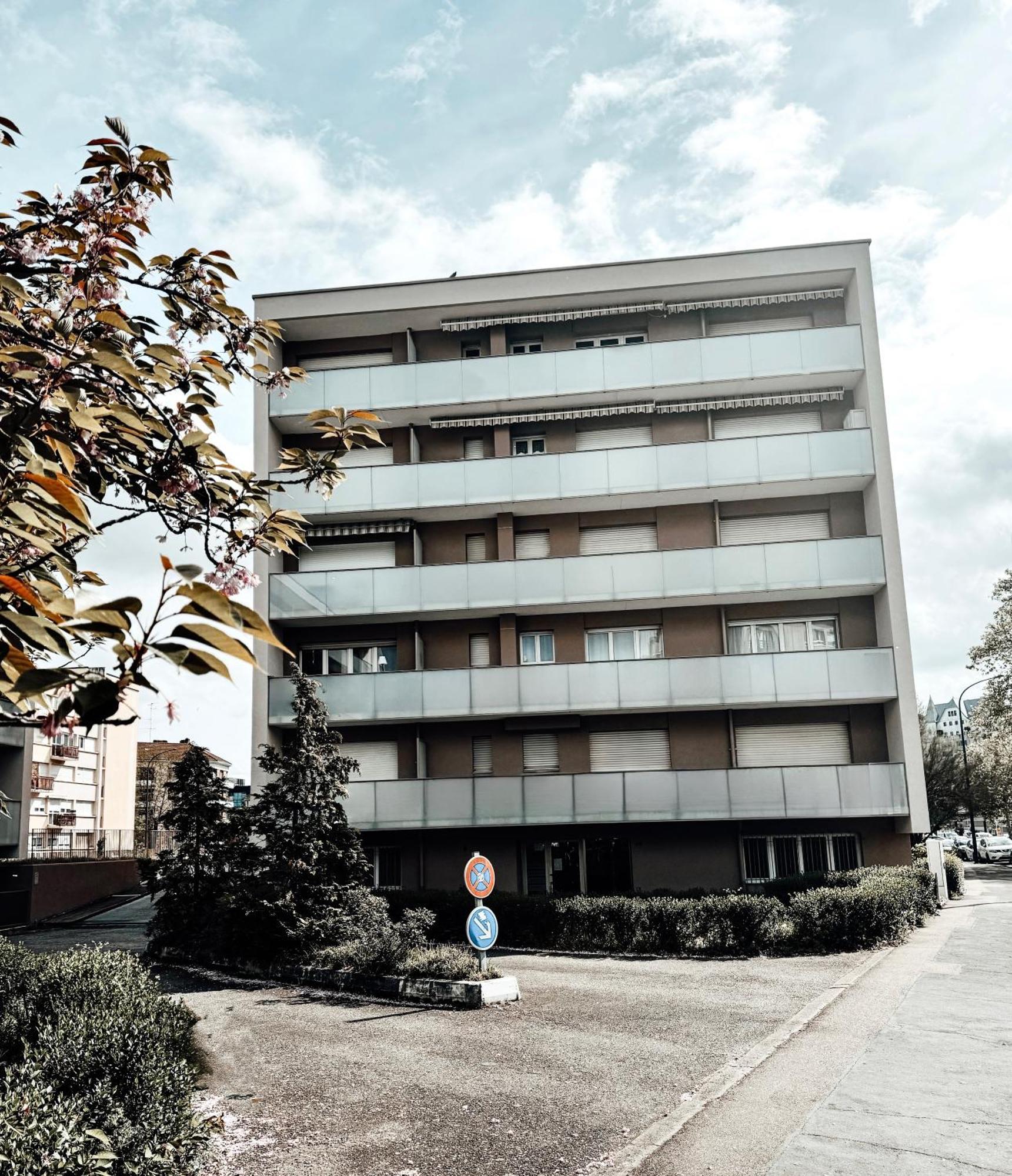 Le Cocon Blanc Metz - T2 - Parking Prive - Balcon - Nouvelle Ville, Gare ภายนอก รูปภาพ